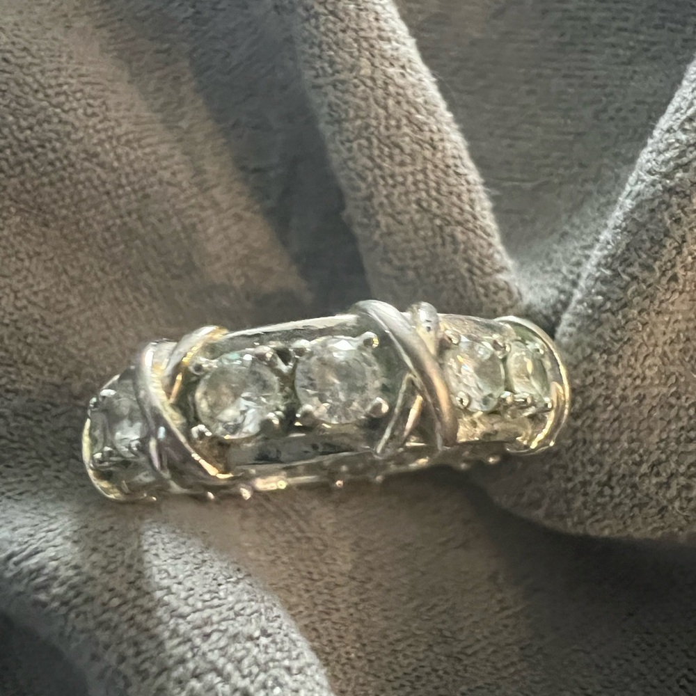 Beautiful Judith Ripka Ring!